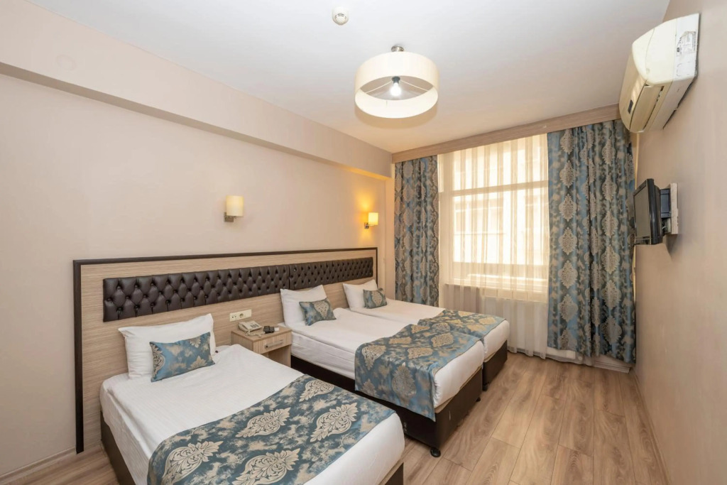 Tugra Hotel