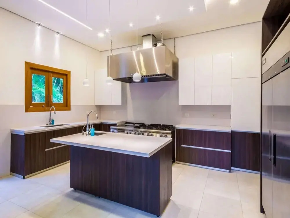 Sunny Vacation Villa 65