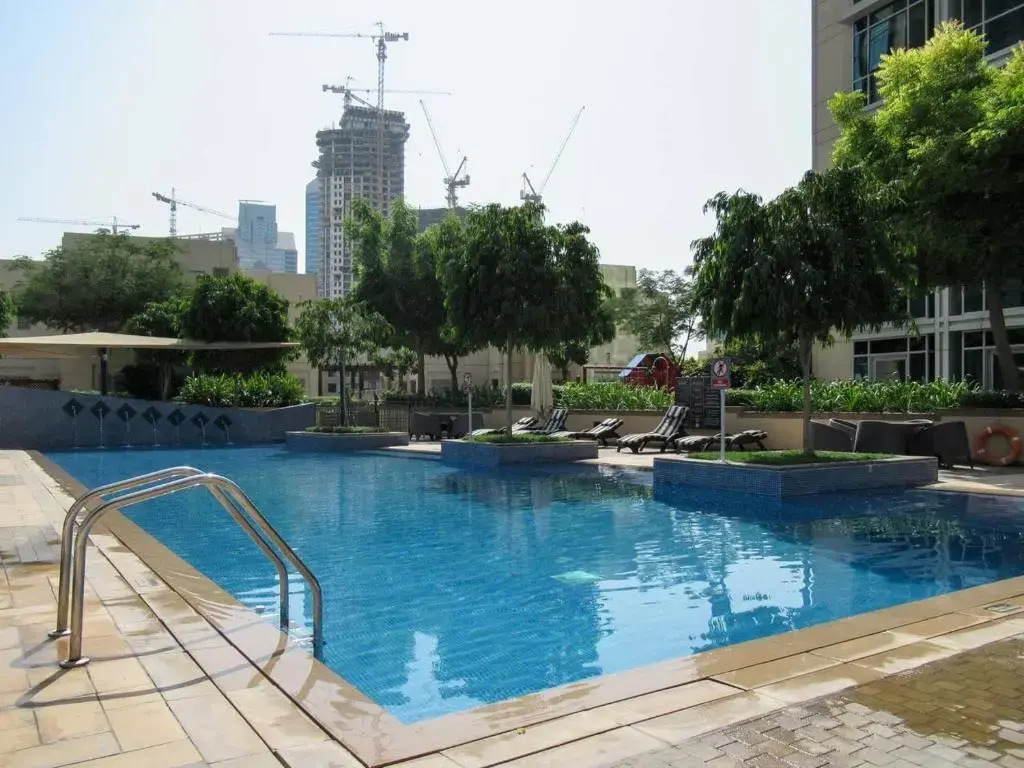 Frank Porter - The Residences