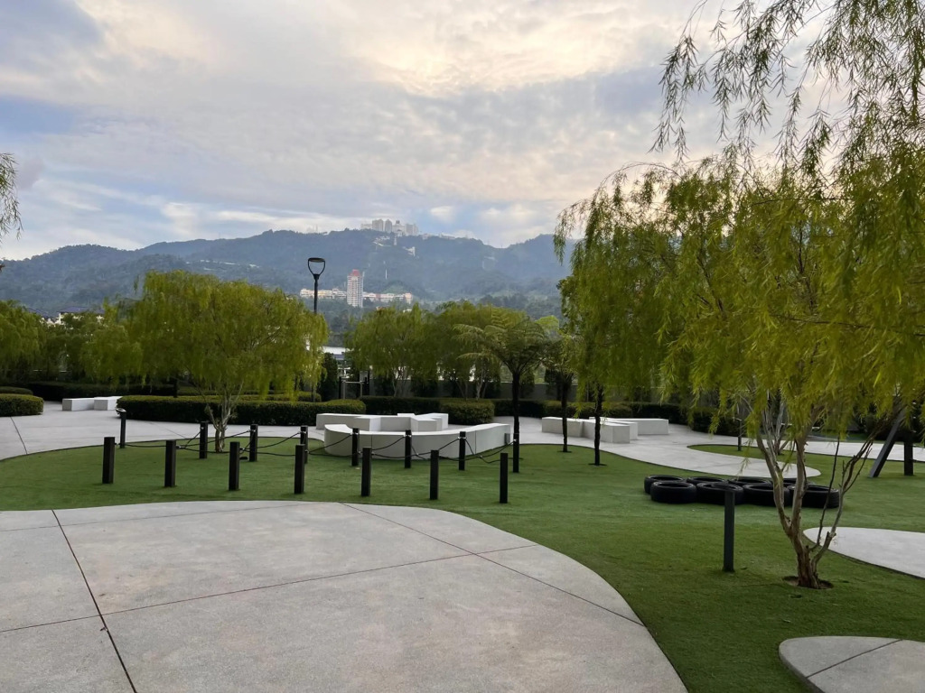 Windmill Suite Resort