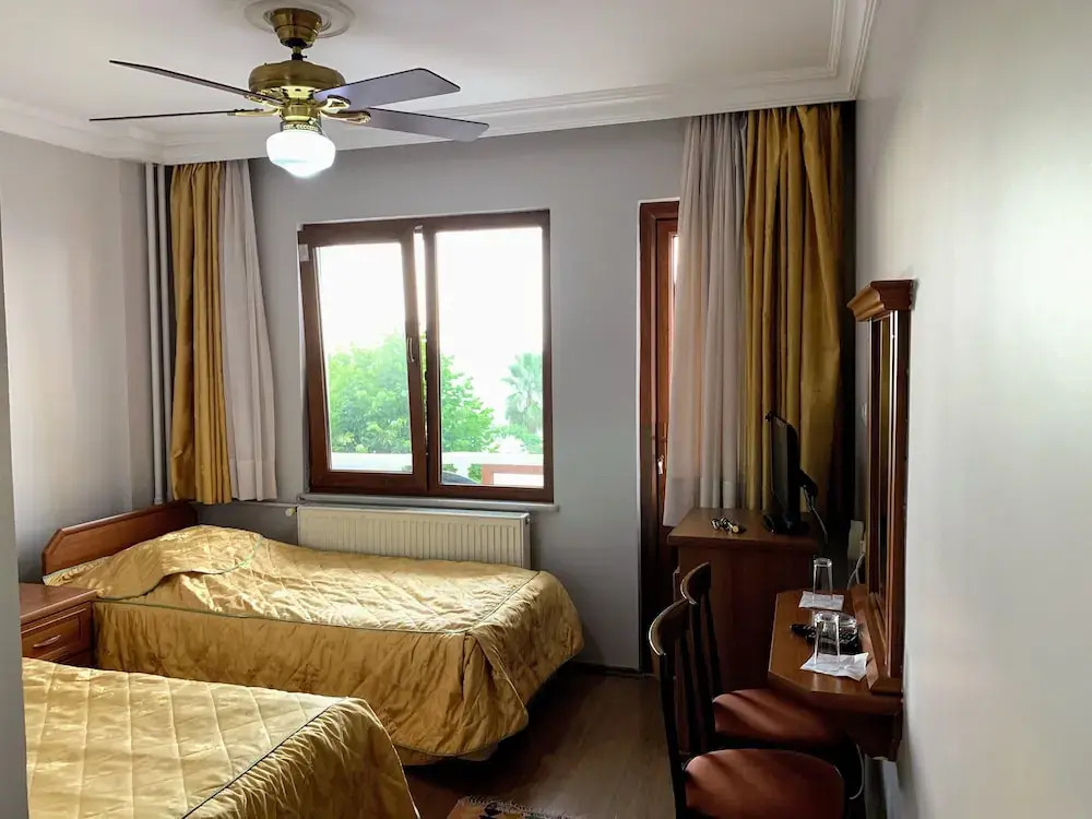 Yavuzlar Otel