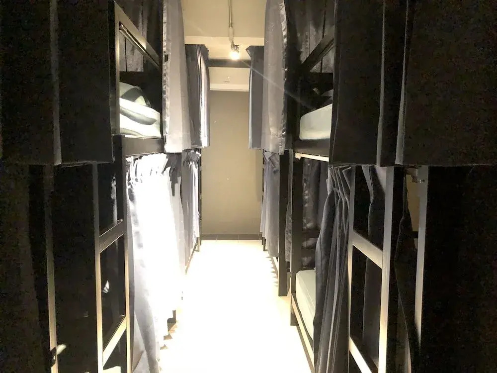 B168 Bed And More Hostel