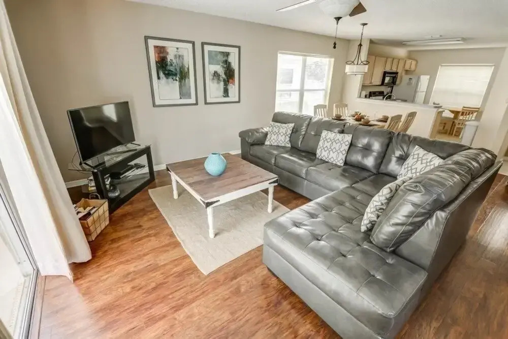 Southern Palms Pool 3 Bedroom Home by RedAwning