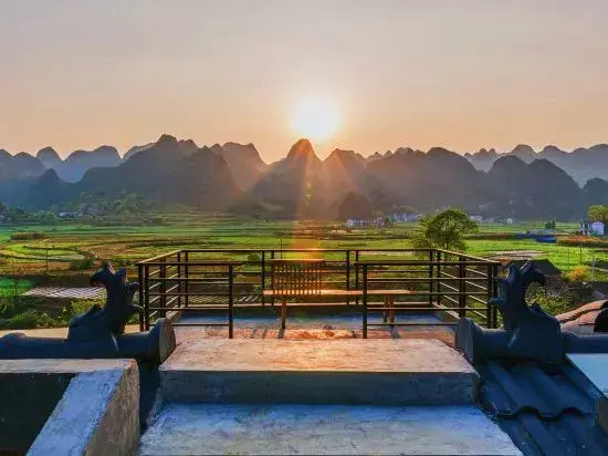 Yizhao Yixi Inn