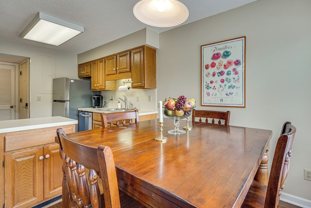 Enjoy Coastal Living! Condo on Kiawah Island