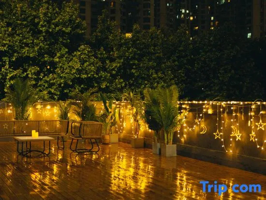 Atour Hotel Shanghai City Center ATHOUSE嘉邸