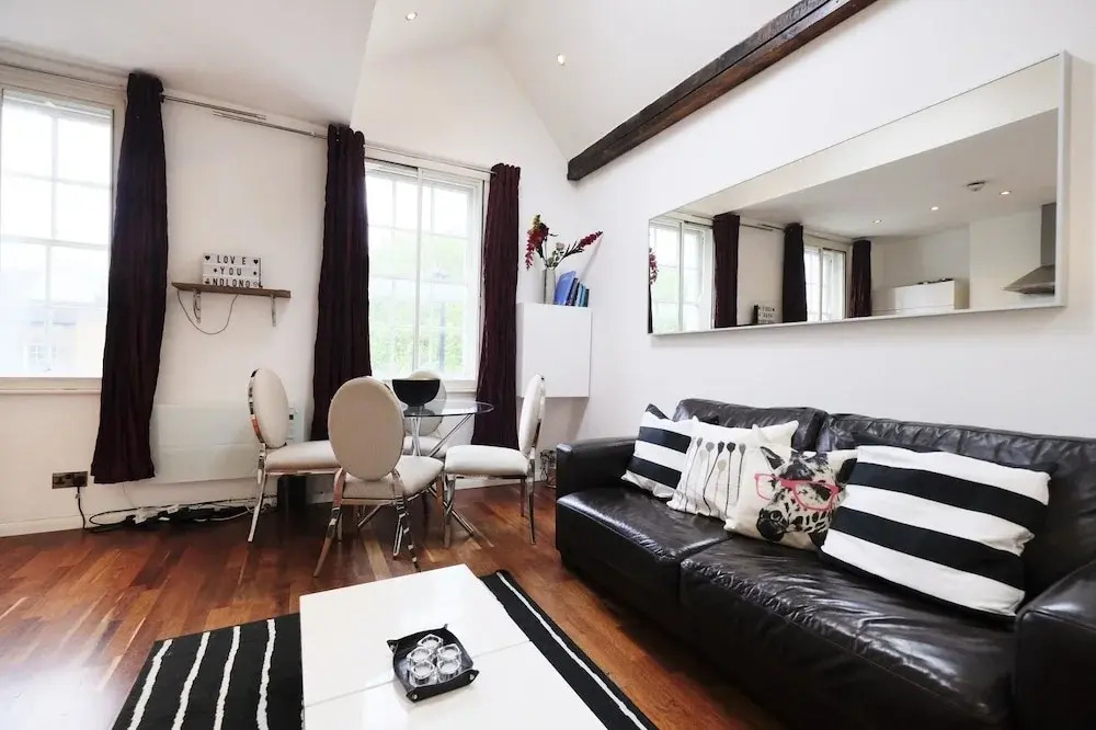 New Super 1 BD Flat in the Heart of Islington
