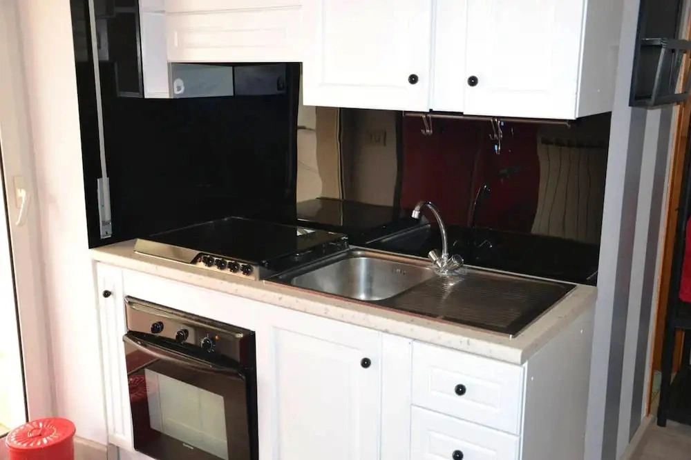 Studio in Lido di Ostia, with Wonderful City View, Furnished Terrace And Wifi - 1 Km From the Beach