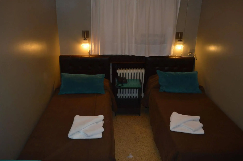 Hotel Petit