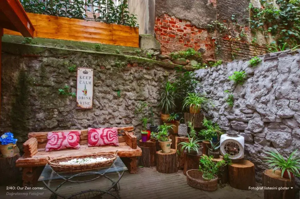 Hidden Garden Suites