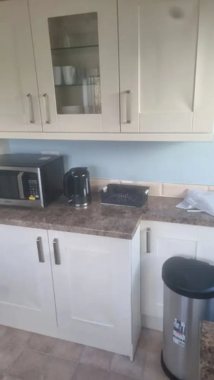 Charming Home in Huddersfield w/ Parking Petsok