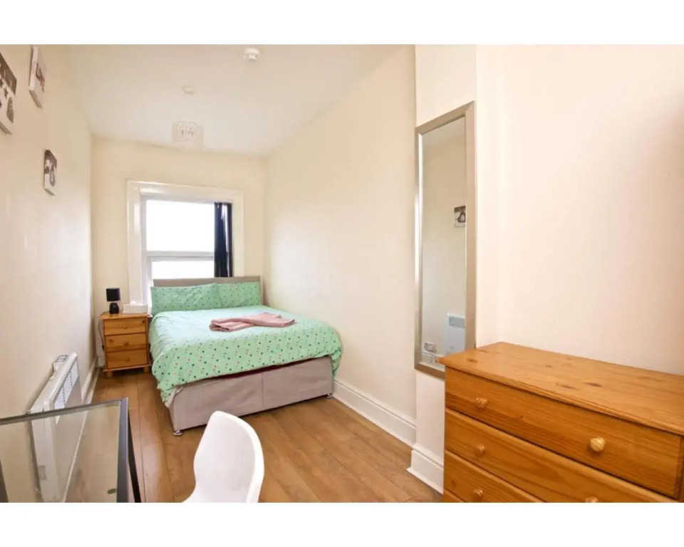 Liverpool City Stays - Economy room - Close to City Centre AA