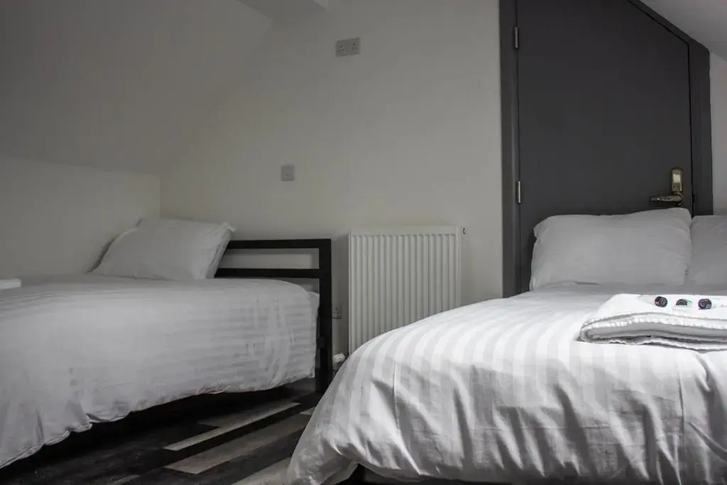 Crofts Hotel