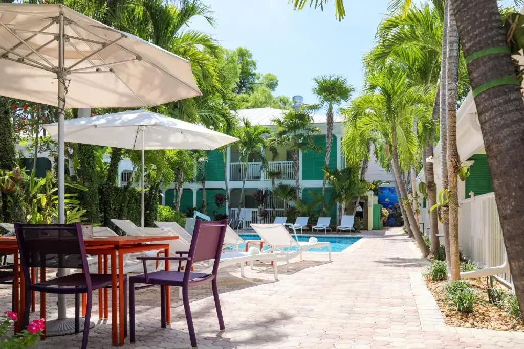Almond Tree Inn