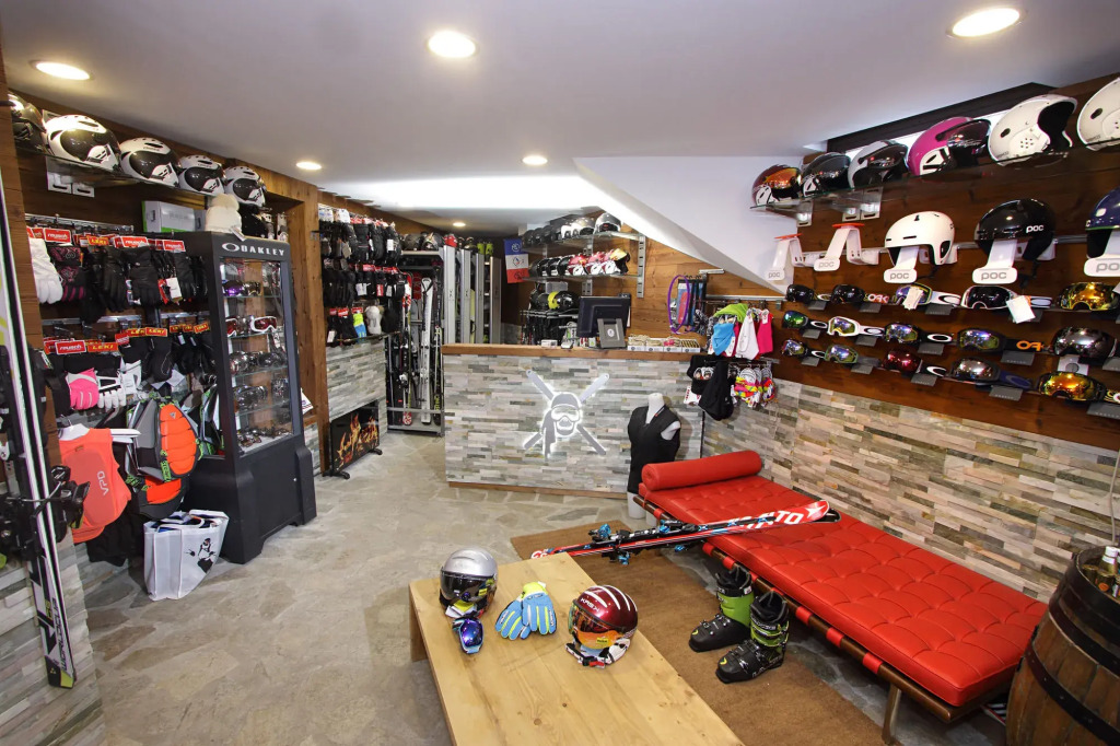 Snow Lodge Hotel Courchevel 1850