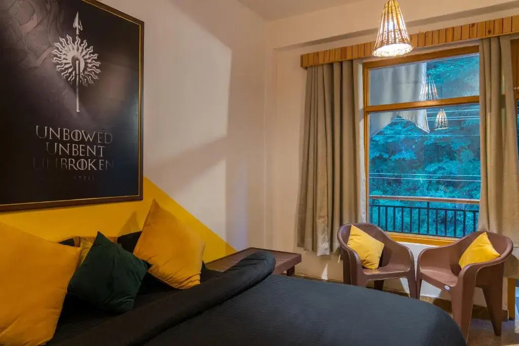 Whoopers Hostel