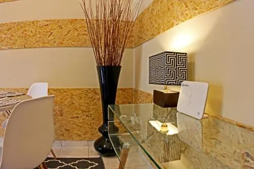 Stylish City Center Garden Apartment