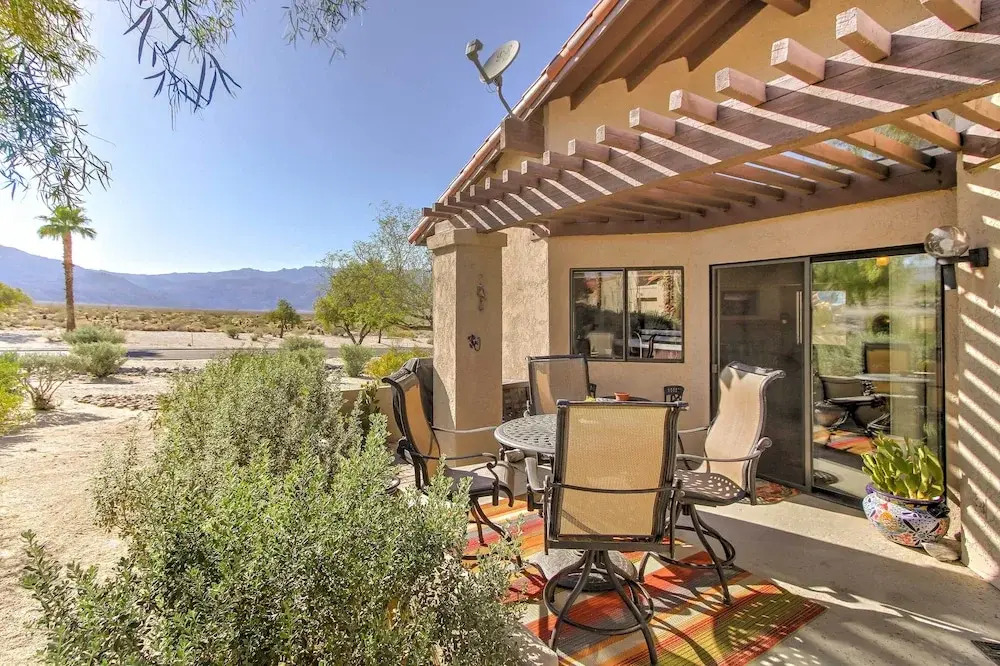 Borrego Springs Condo w/ Private Hot Tub & Views!