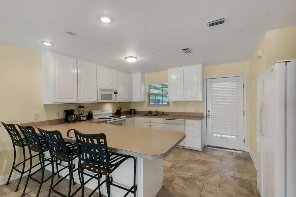 Barefoot Beach Retreat 3 Bedroom Apartment