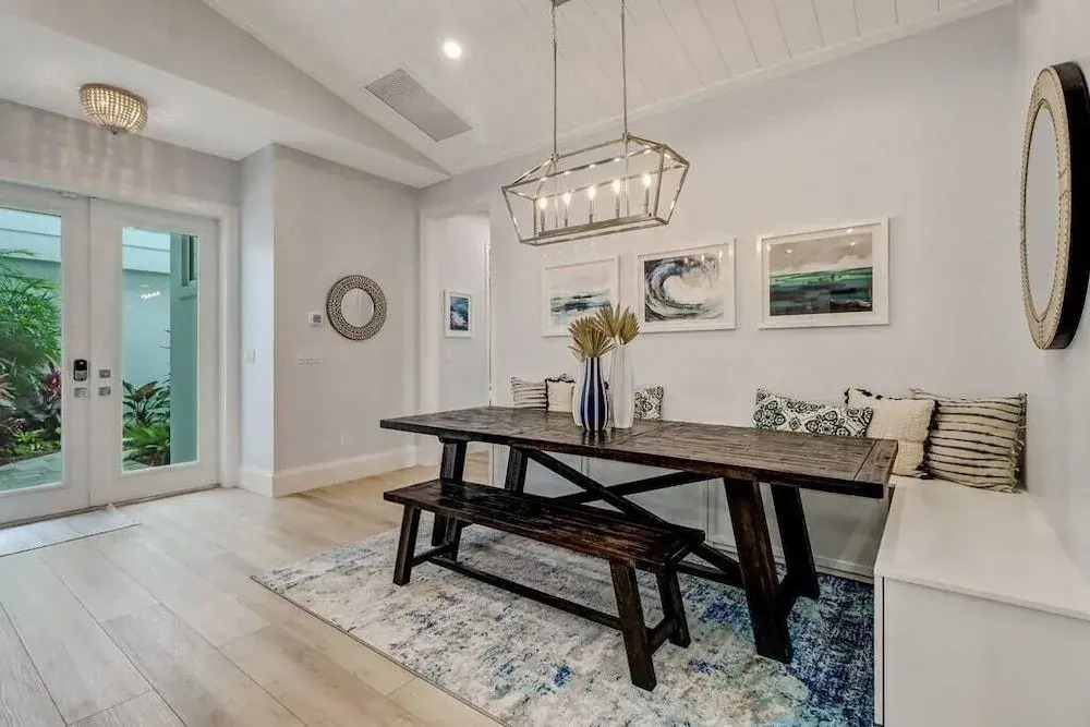 Coastal Cove by Boutiq