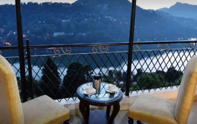 Hotel Mount N Lake