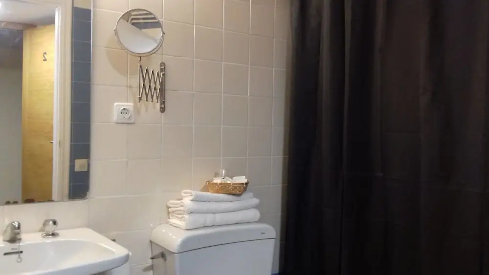 Hotel Q Viveiro