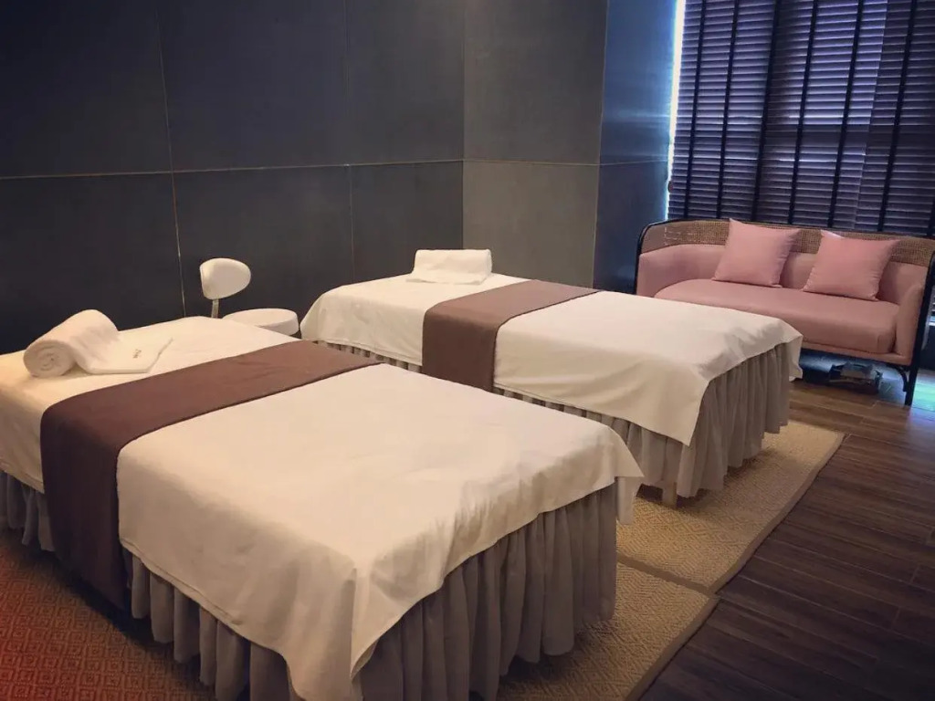 Ophelia299 Boutique Hotel