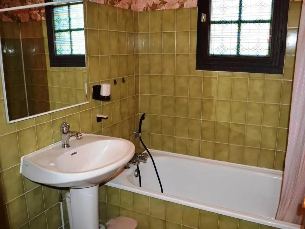 Maison Saint-Cyprien, 4 pièces, 7 personnes - FR-1-225D-130