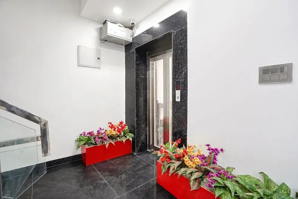Fabhotel Prime Emporio Villa By Sbg