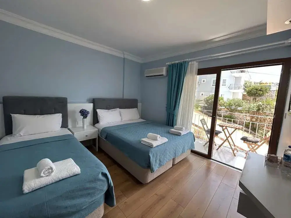 Marquis Blue Hotel