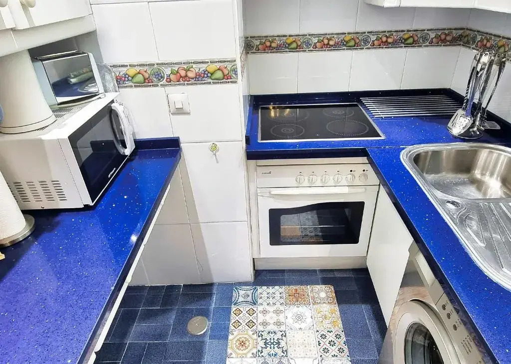 Spacious Renovated 1-Bedroom Apartment in Marbella Center with Parking