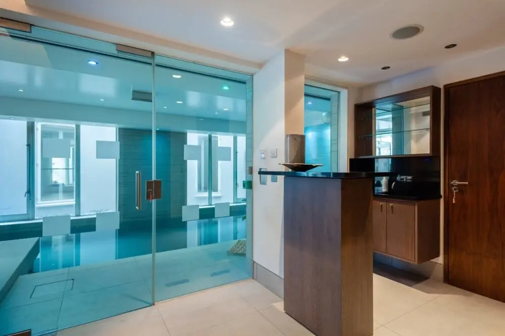 The East Finchley Retreat - 6bdr House With Swimming Pool, Garden, Parking