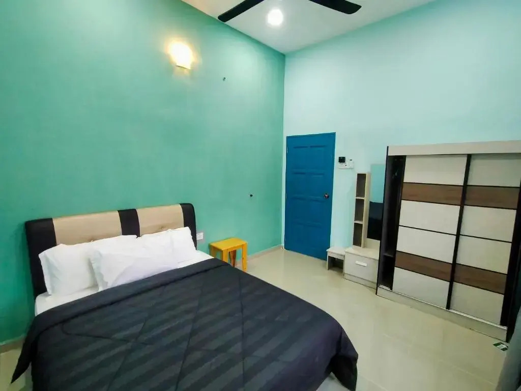 anjung ara suites and roomstays
