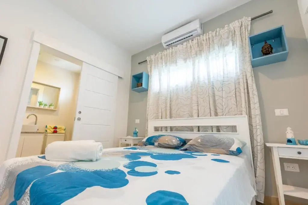 One Suite 508