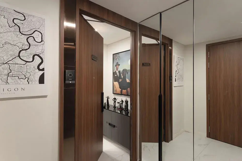 CR Concept Metropole High-end Apartment