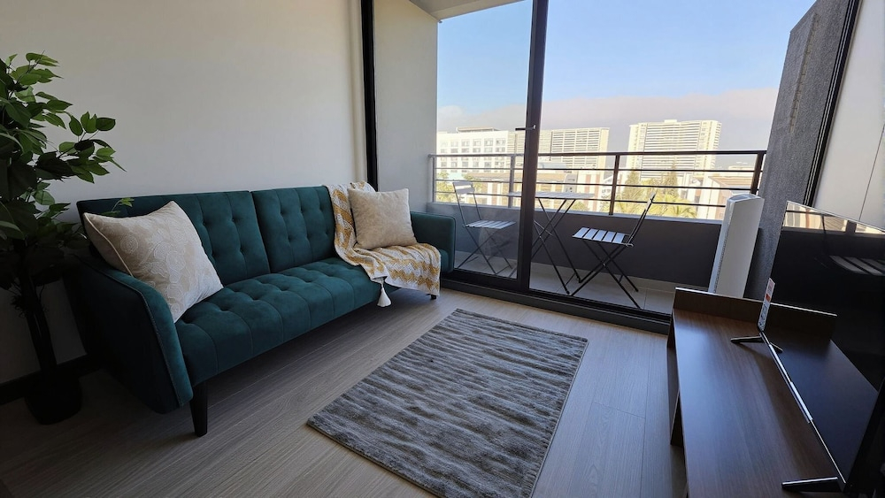 Oceana Suites La Florida Friolan Roa