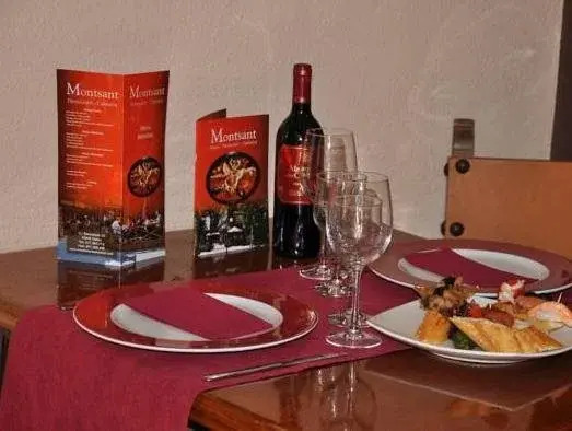 Hostal Montsant