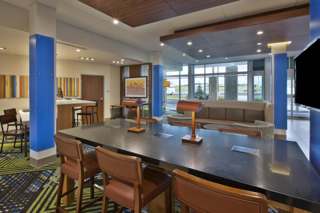 Holiday Inn Express and Suites South Hill by IHG