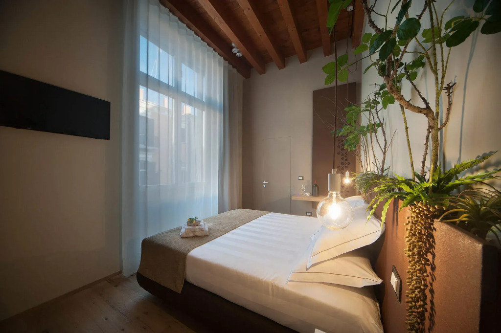 Antica Dimora Luxury Rooms - Meridia Collection