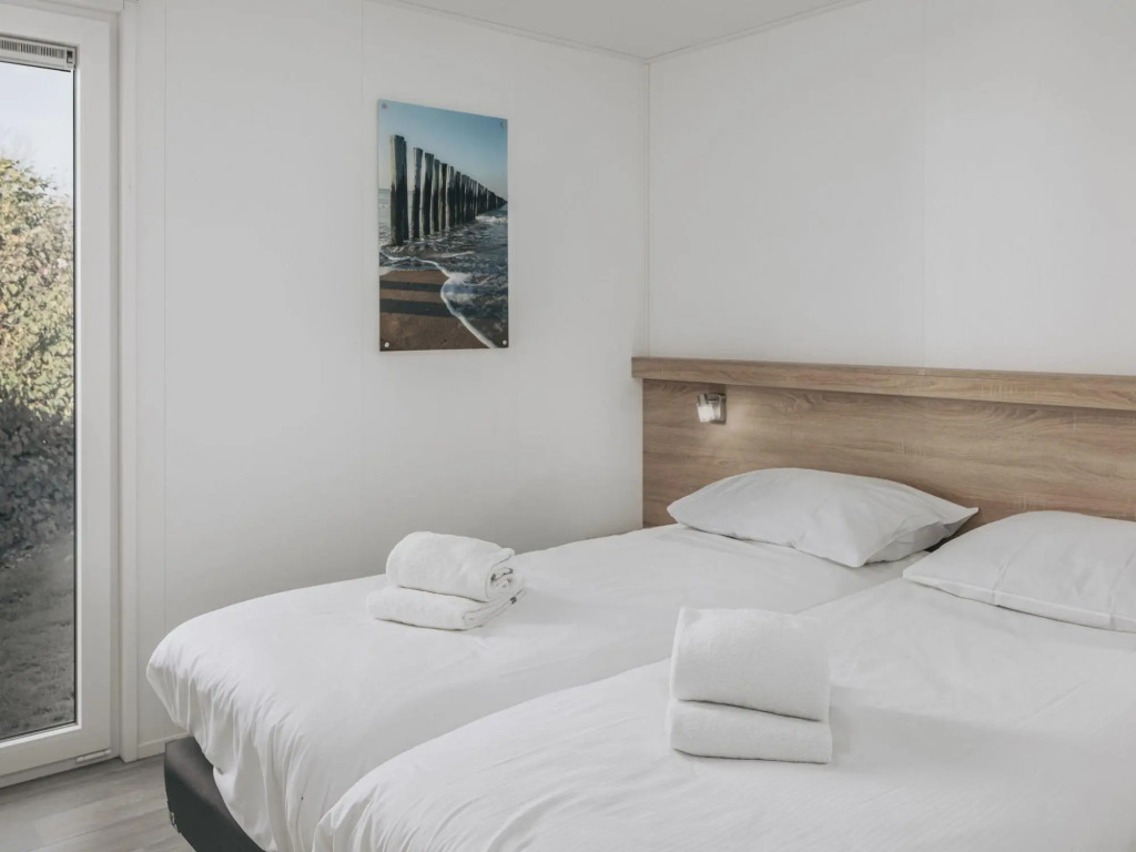 Modern Chalet With Sauna, Near Cosy Domburg
