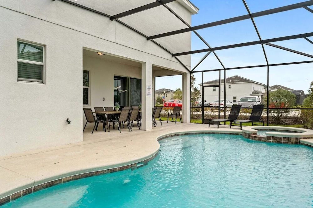Big Family Home! Game Room Sleeps 26