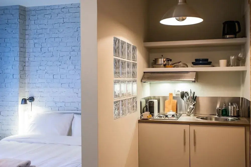#halu! Stylish City Center Studios