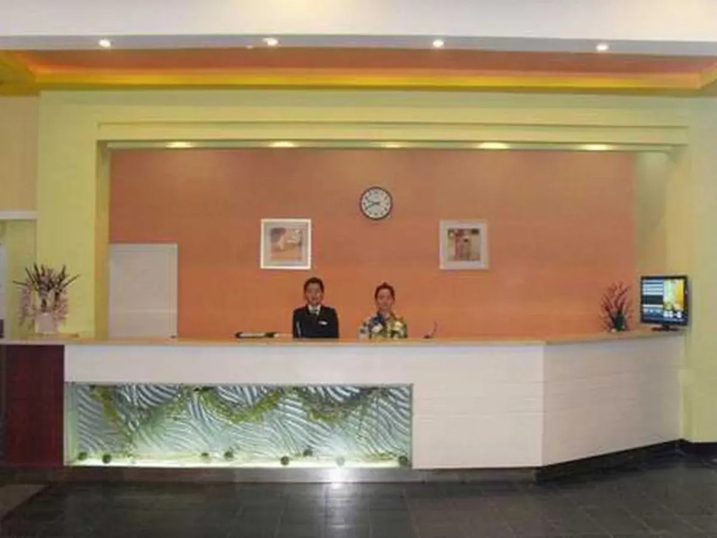 Motel 168 Liu Zhou Road Inn