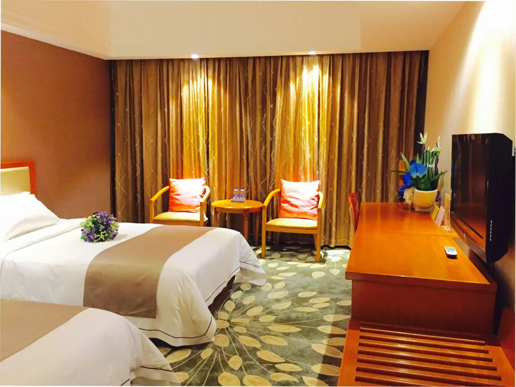 Shenzhen Kaili Hotel, Guomao Shopping Mall