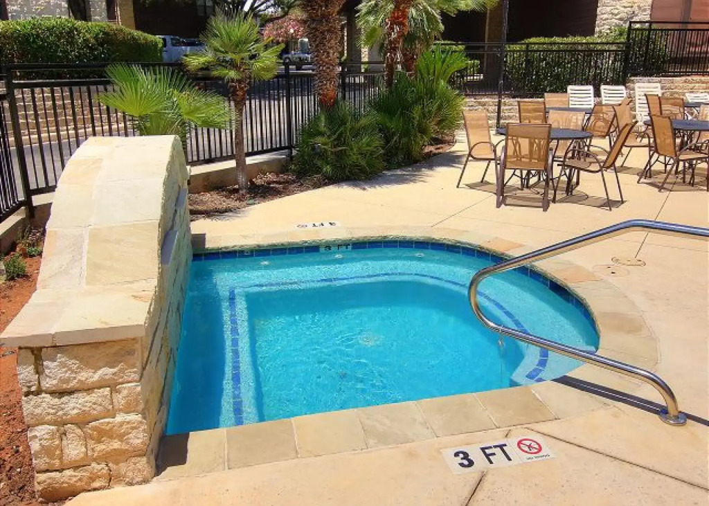 Fun on the Comal CW C104