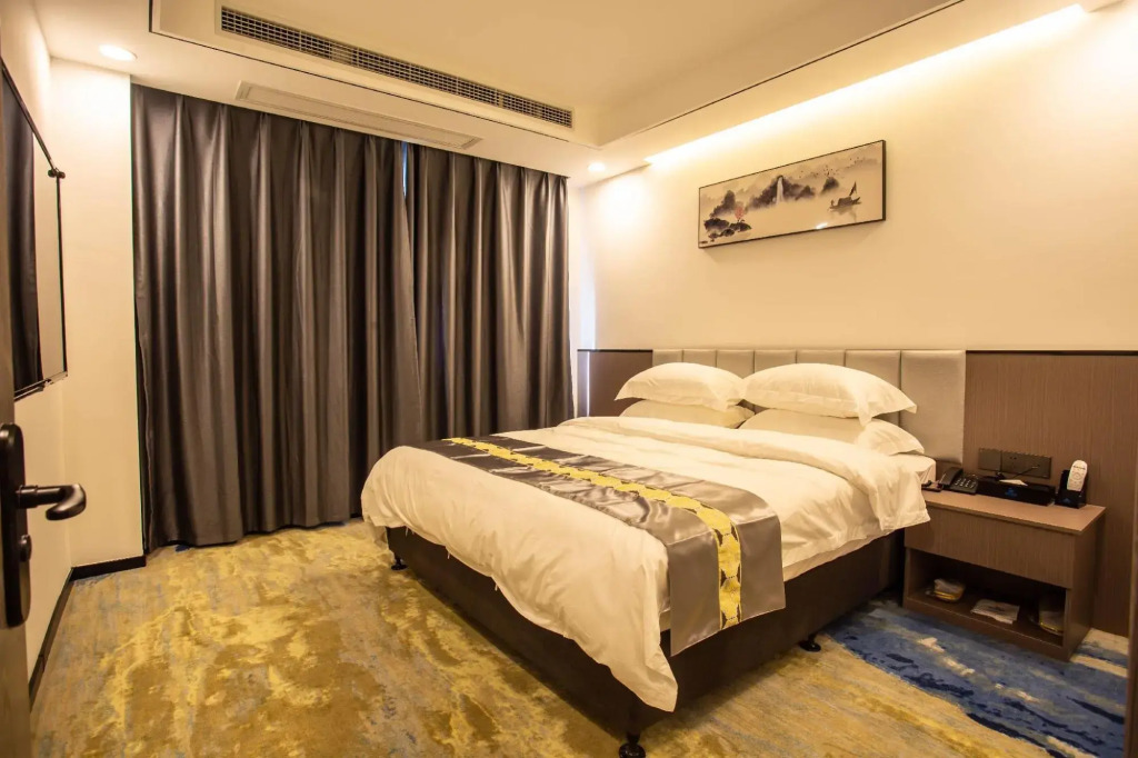 Pingnanhaixiang Hotel
