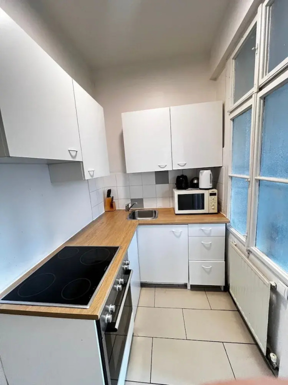 Cozy 2BR Apartment Near Schöpfwerk