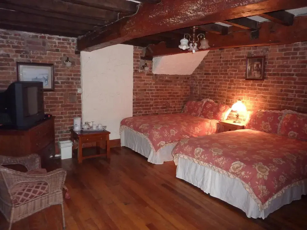 RolandsCroft Guest House