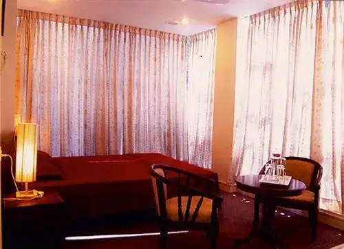 Hotel Ozone