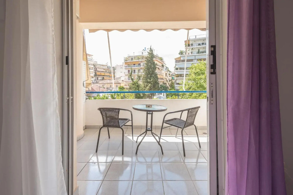 Zenios Kisamos-Pretty comfy studio